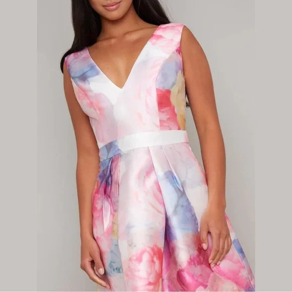 Chi Chi London "Ohanna" Petite V Neck Floral Print Mini Dress in Pink Watercolor - Picture 3 of 9